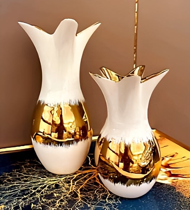 Luxurious White & Gold Ceramic Vases – Modern Home Décor Accent