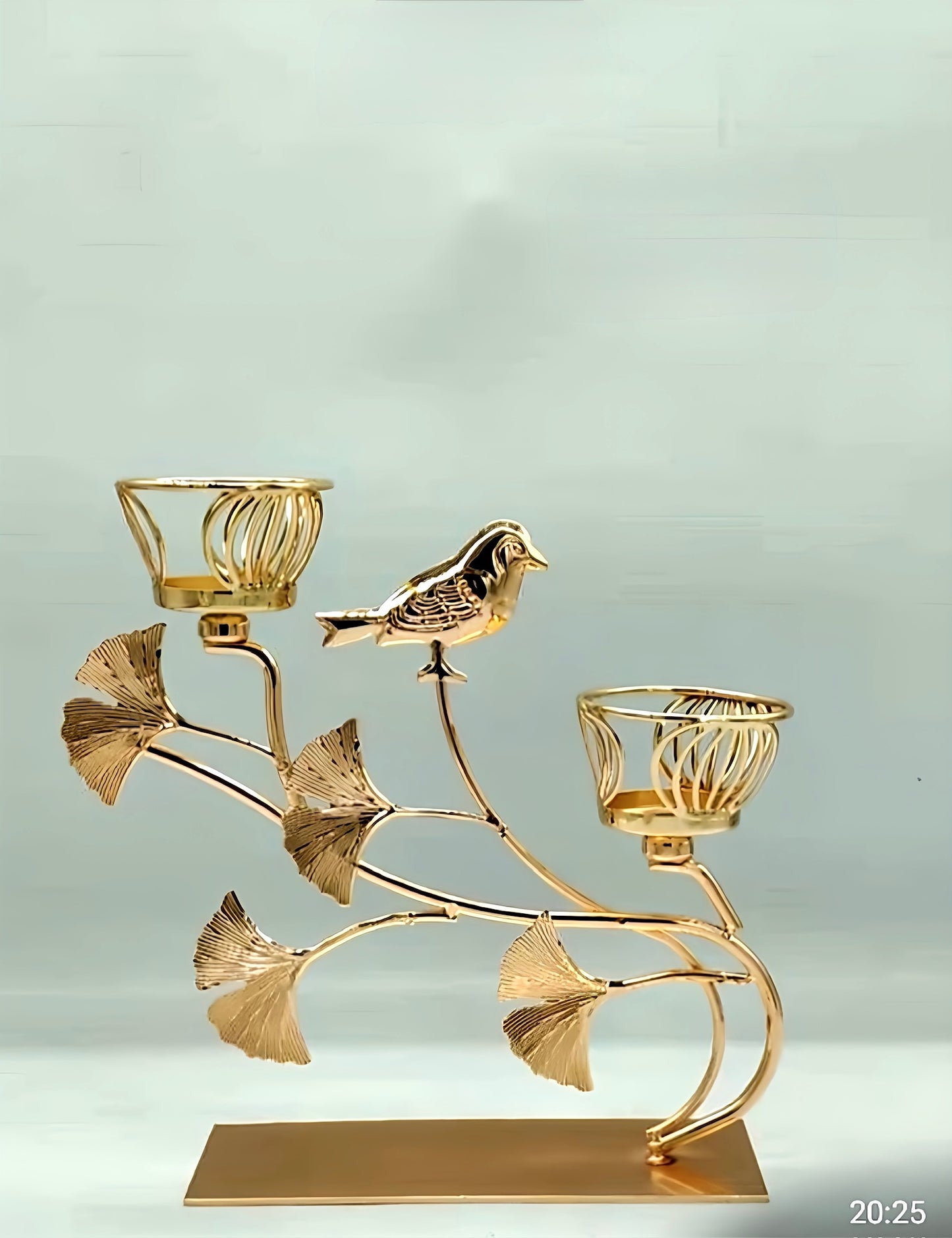 Gold Bird Candle Holder with Leaf Design – Elegant and Nature-Inspired Décor