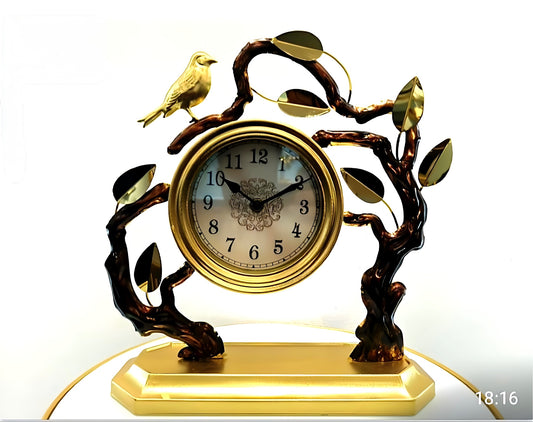 Elegant Vintage Deer-Themed Table Clock - Gold and Brown