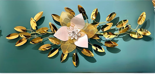 Gold and White Flower Wall Art – Luxurious Metal Floral Décor for Modern Interiors